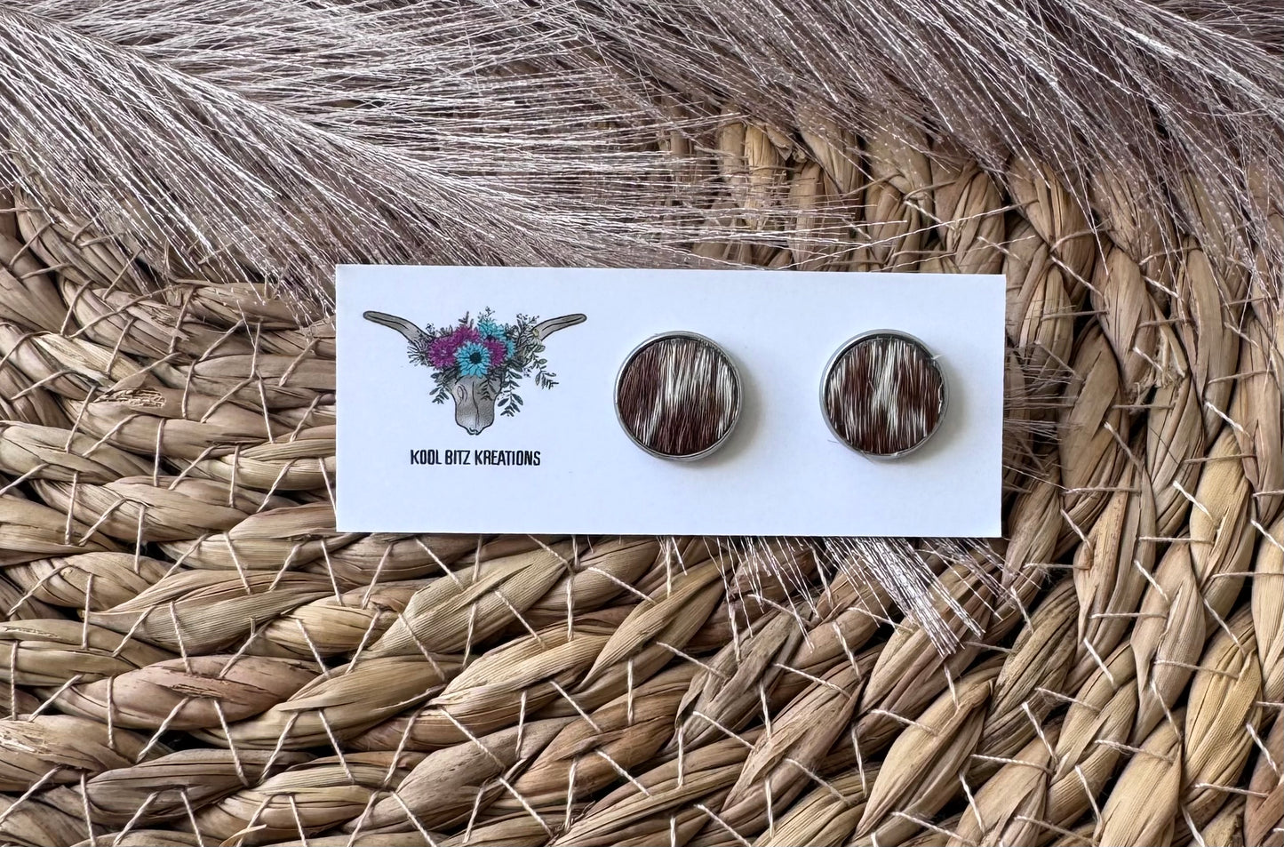 12mm Cowhide Stud