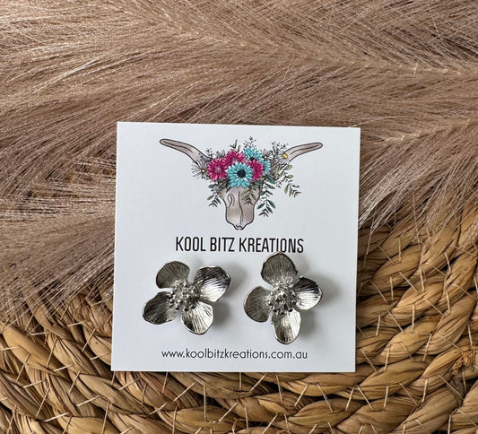 Silver Flower Studs